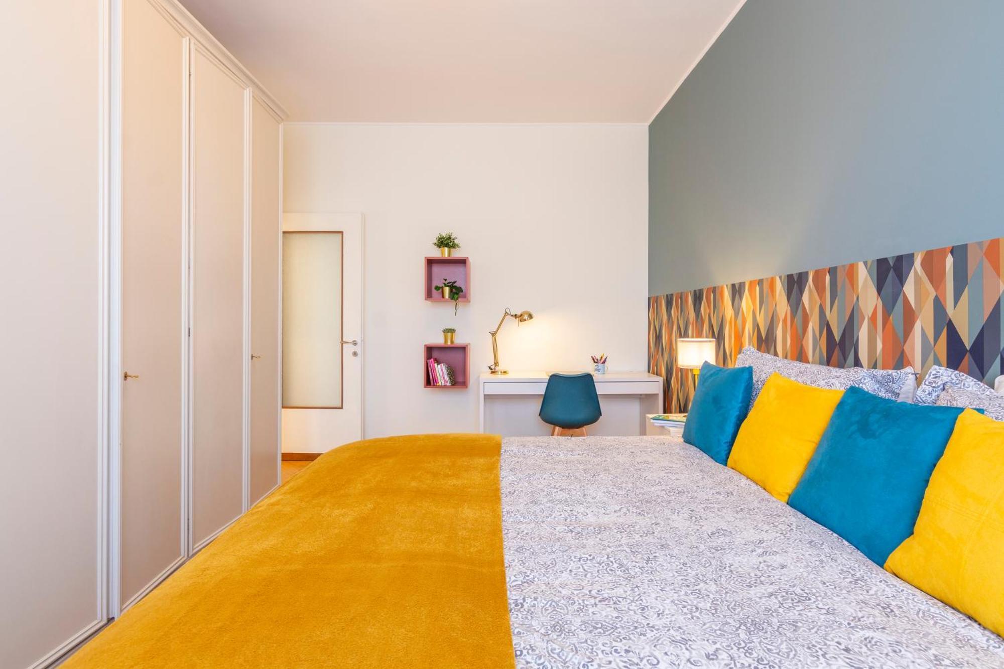 Ospitali - Casa Giuliana, Ampio Trilocale Per Famiglie E Box * Milano