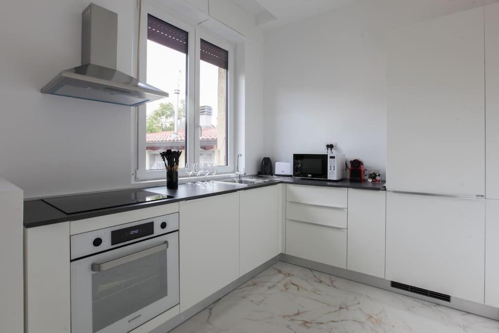 Hacca Collection - Bocconi, Porta Romana 2br *
