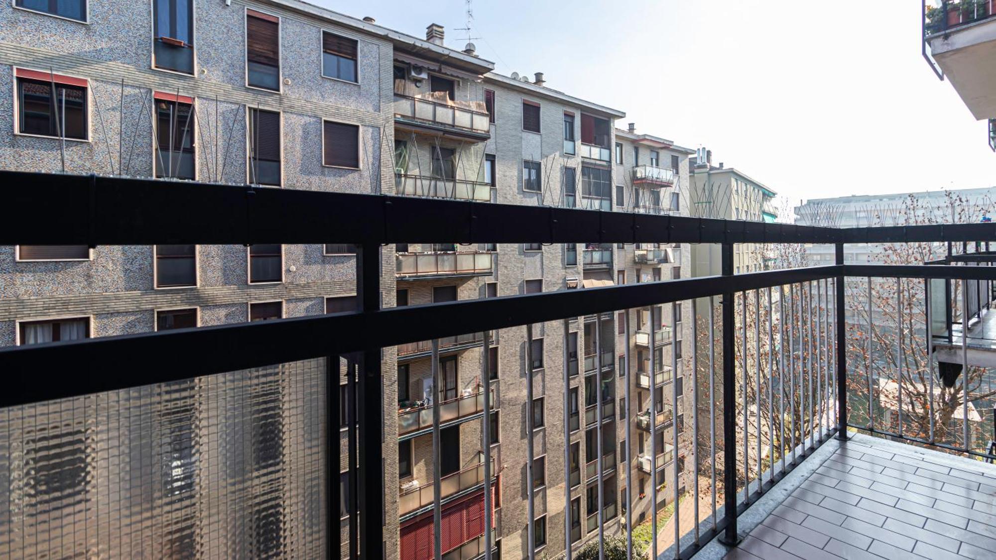 Italianway - Martinetti 21 B * Milano