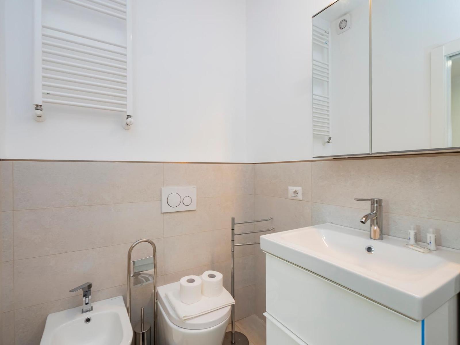 Ihost Flat - Giambellino 131-2 Leilighet Milano