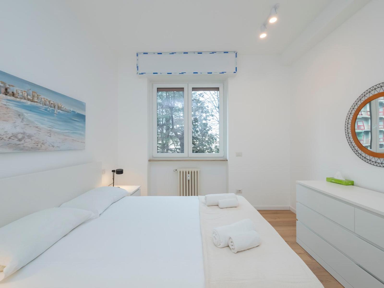 Ihost Flat - Giambellino 131-1 *