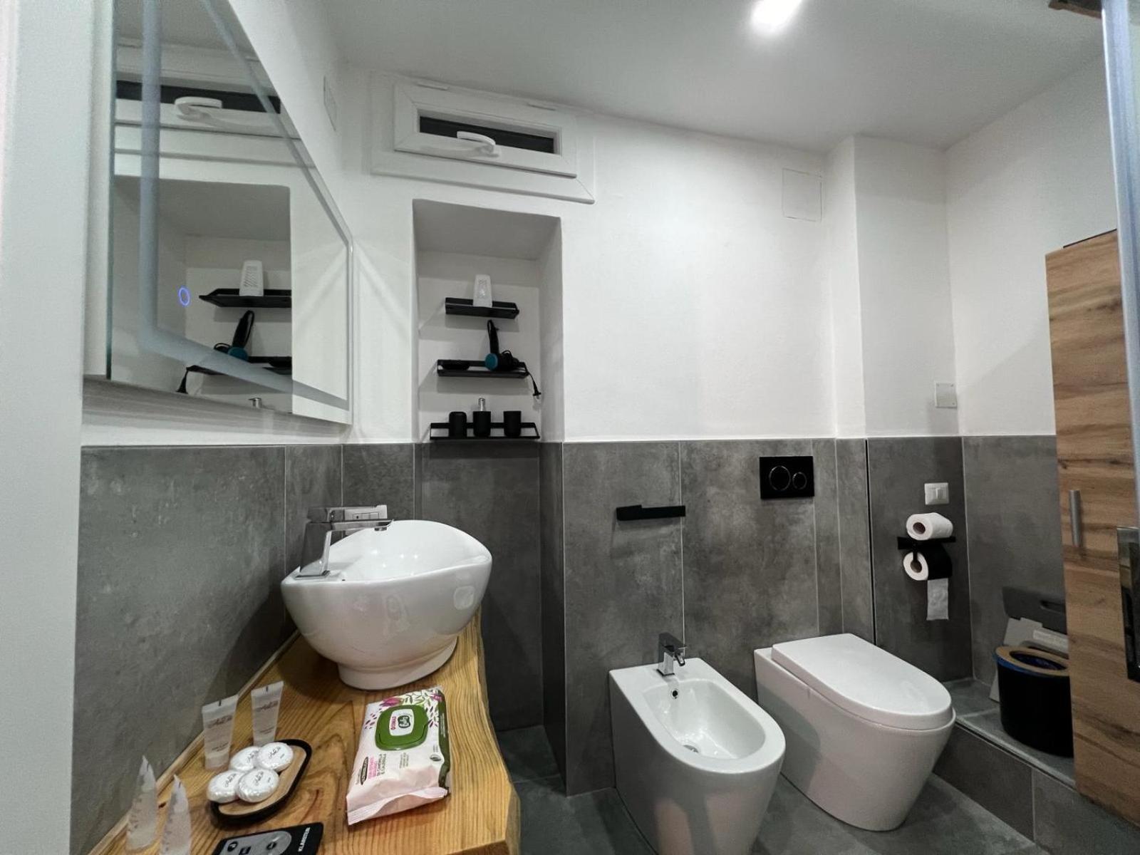 Appartamento Kibilu - Via Melchiorre Gioia - Stazione - Isola - Garibaldi