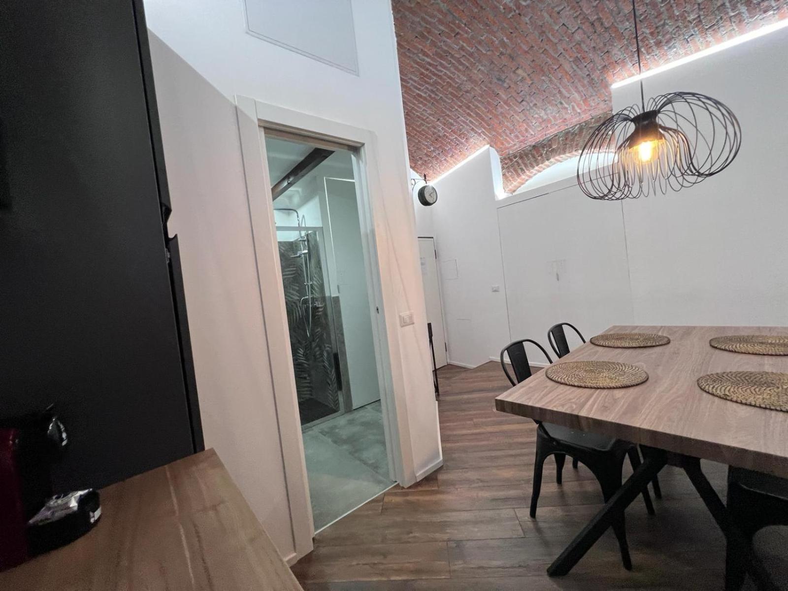Kibilu - Via Melchiorre Gioia - Stazione - Isola - Garibaldi Milano