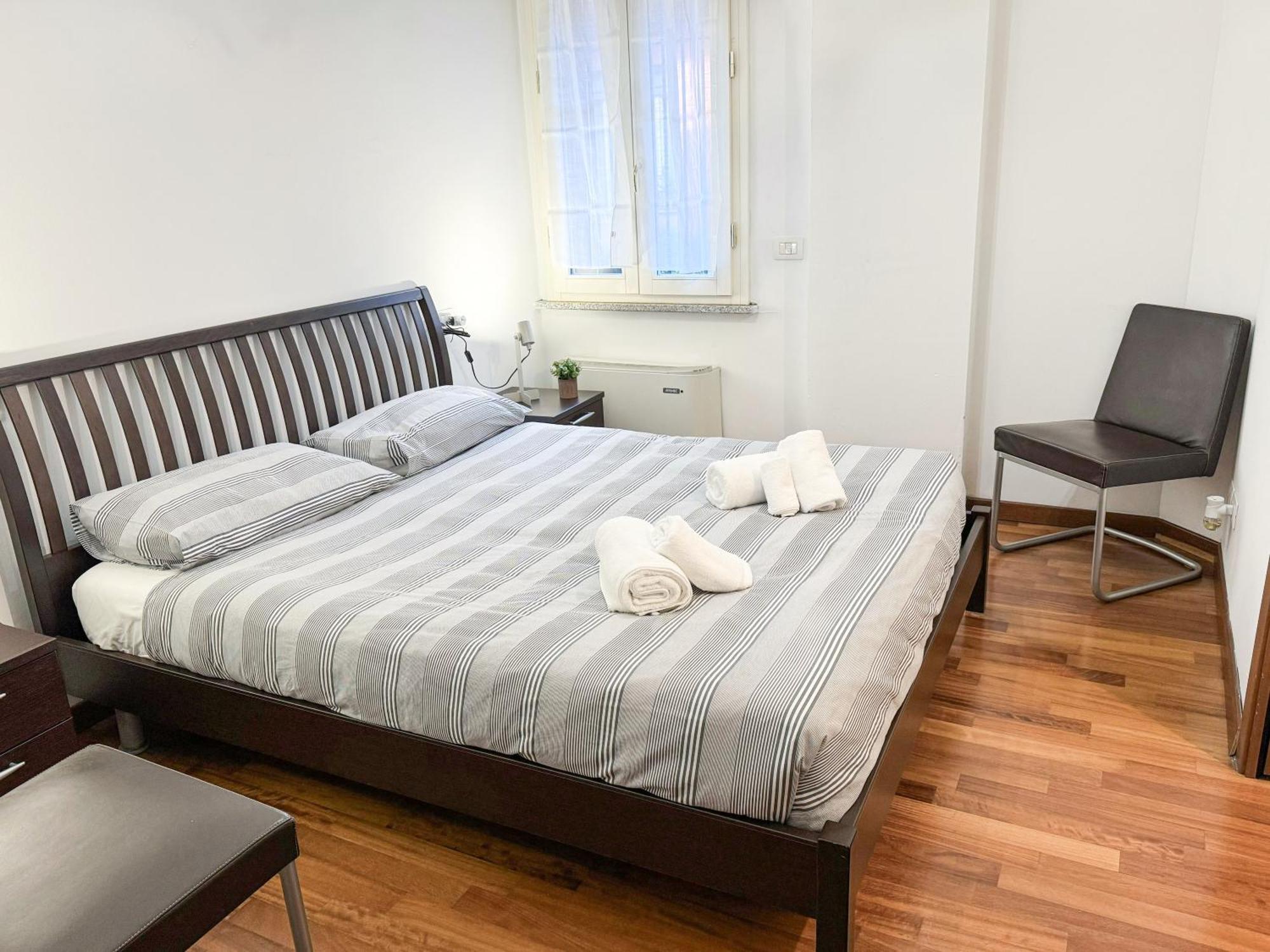 Apartment Casa Porpora, Trilocale In Posizione Eccellente *