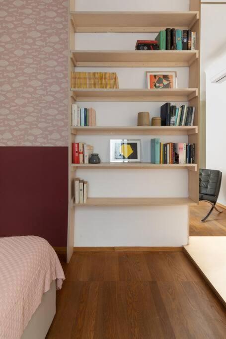 Apartment Arco Della Pace Charm *