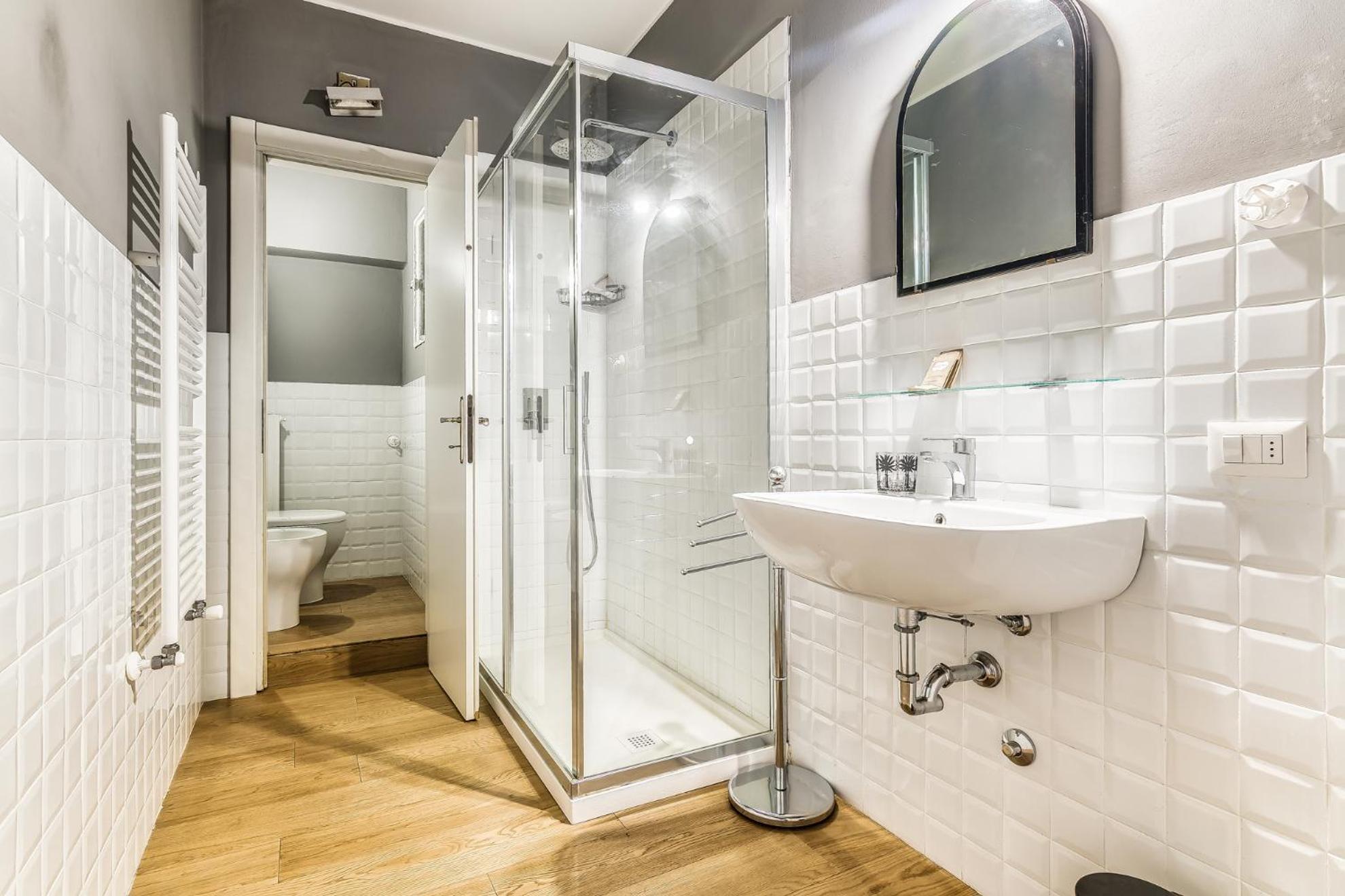 In Brera Via San Marco- 5pax