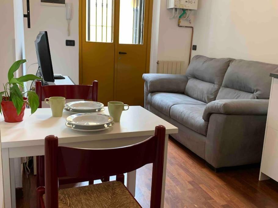 Appartamento Comfortable Typical Old Style Milano