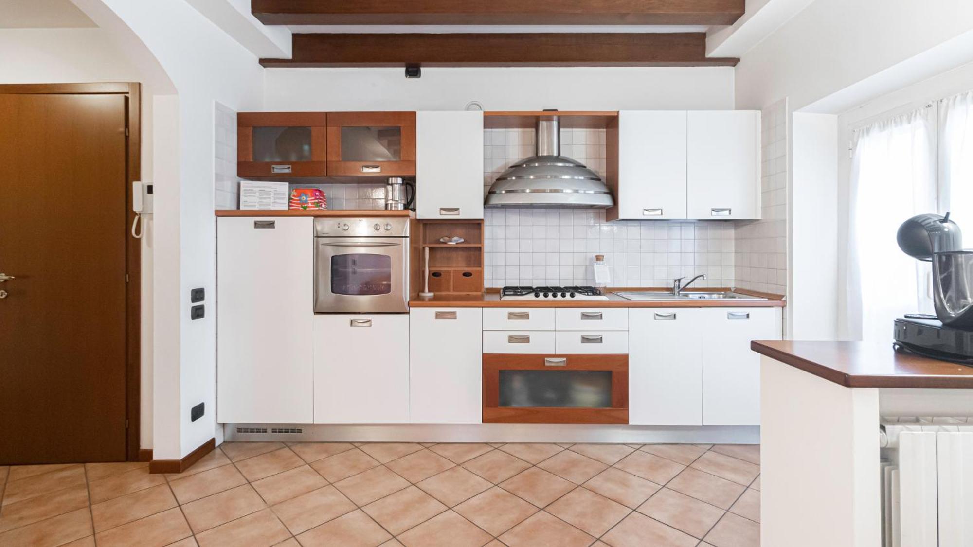 Italianway - Tadino 13 B Apartment *