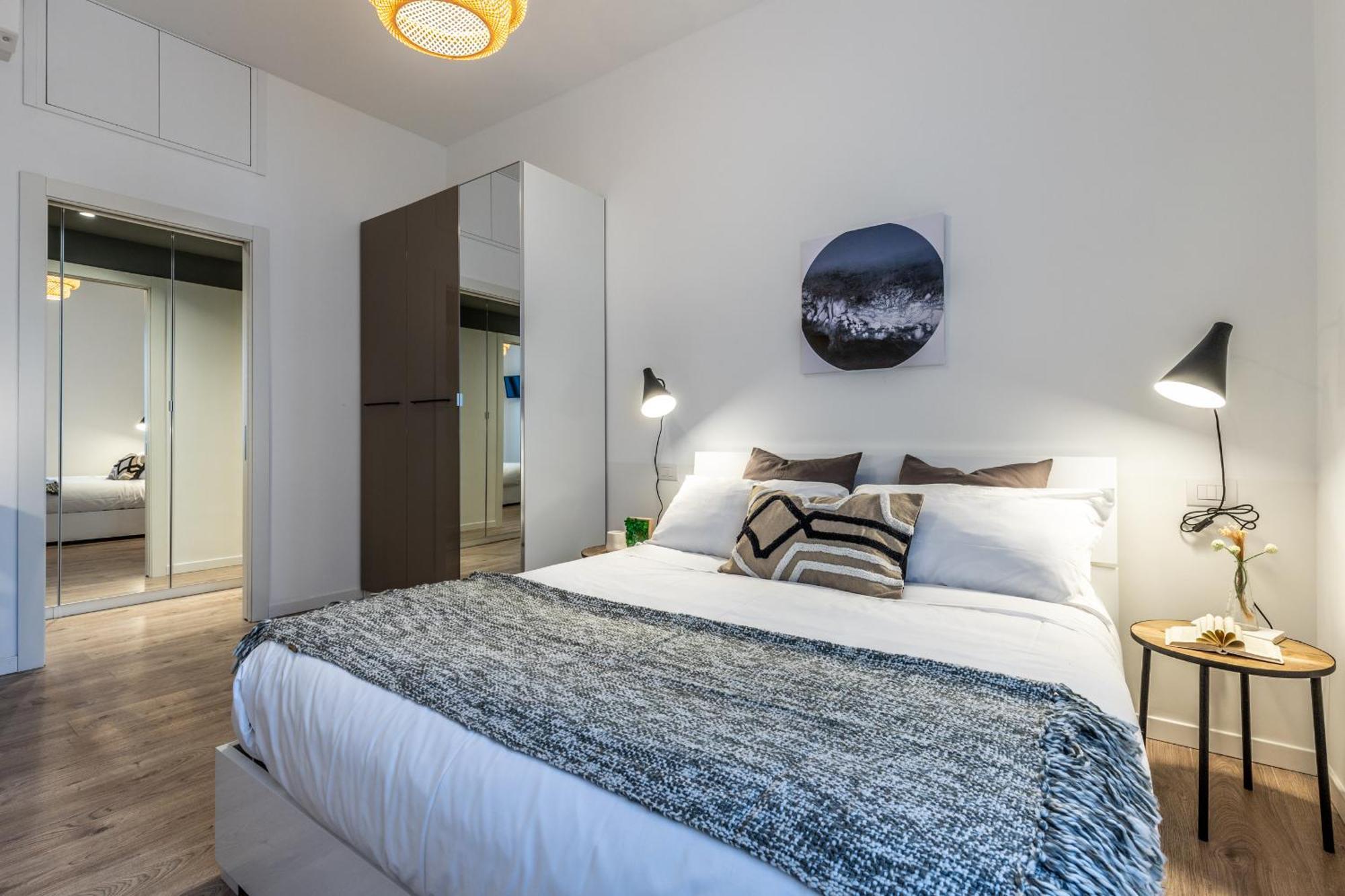 Appartamento Stayeasy Quadronno33 - 3 Bedrooms, 2 Baths - Duomo Walking Distance Milano