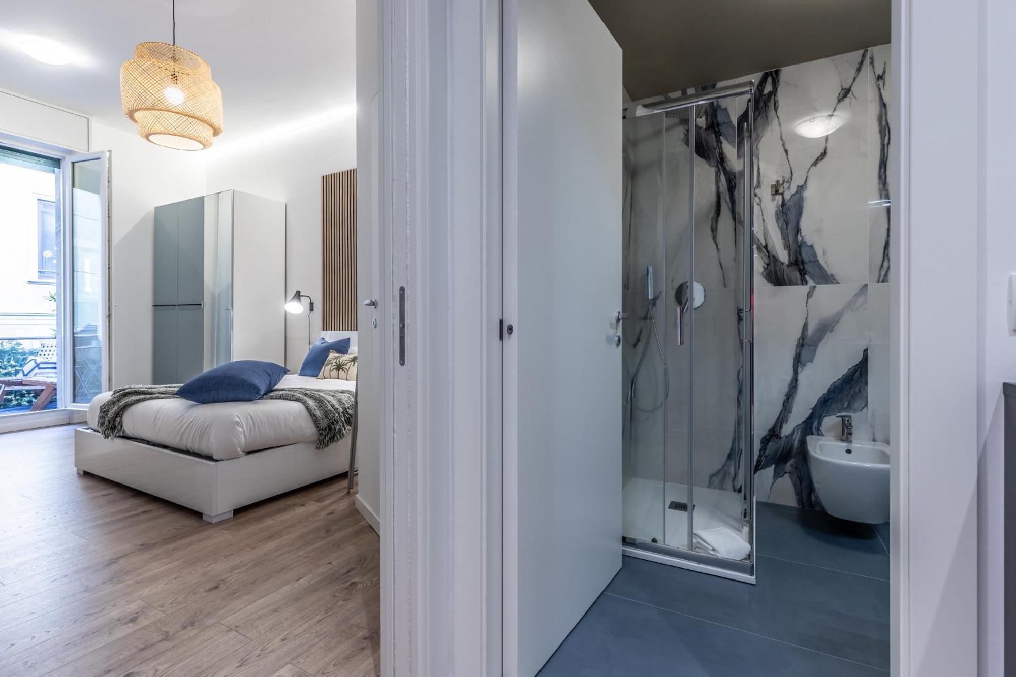 Stayeasy Quadronno33 - 3 Bedrooms, 2 Baths - Duomo Walking Distance *