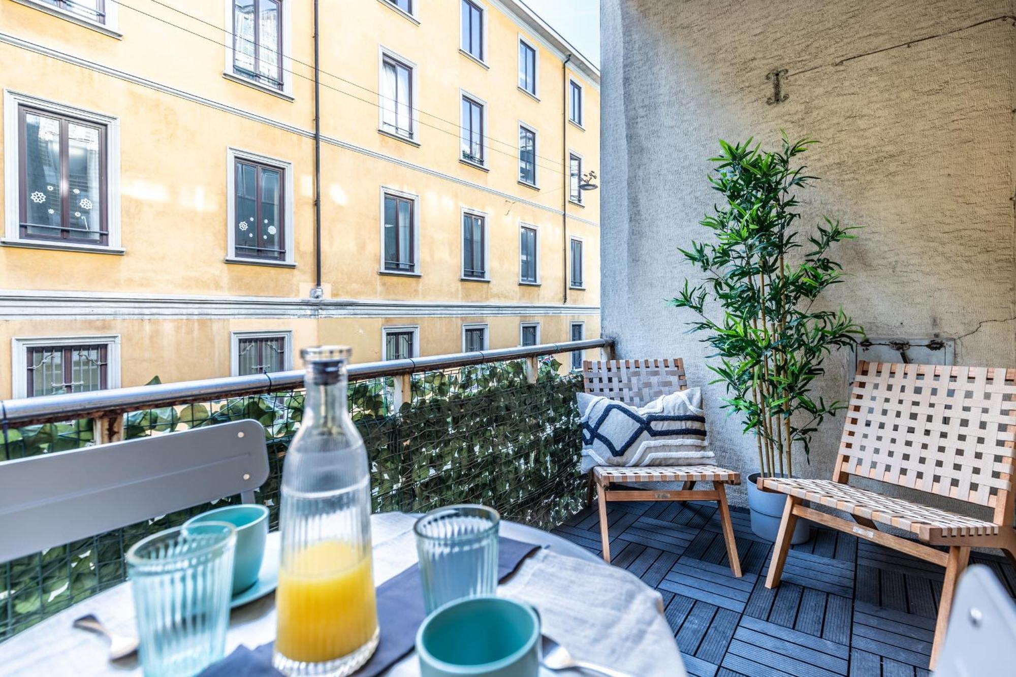 Appartamento Stayeasy Quadronno33 - 3 Bedrooms, 2 Baths - Duomo Walking Distance