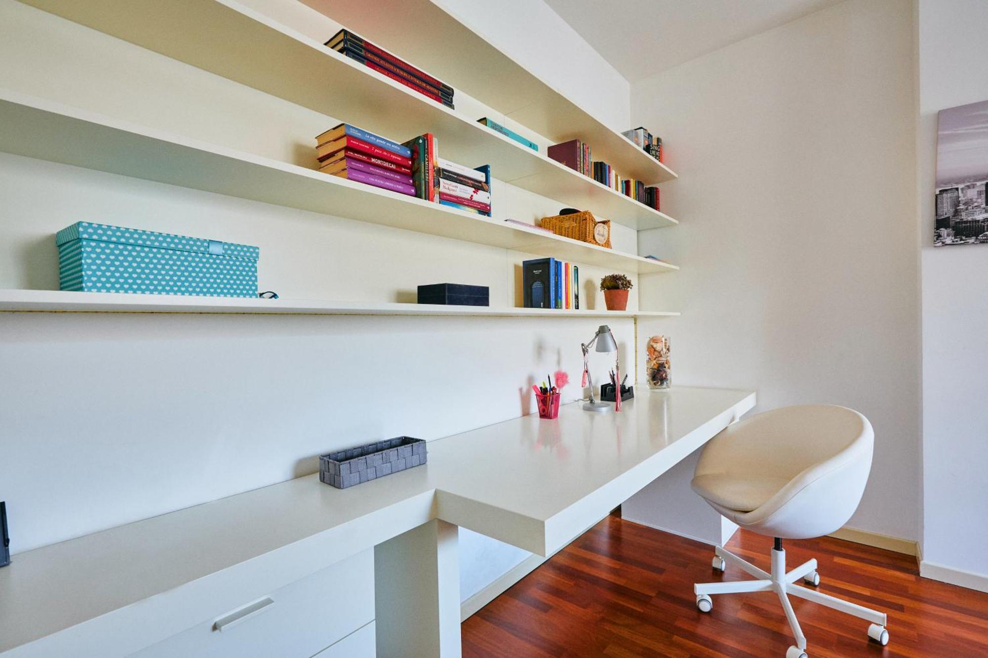 Appartement Il Comfort Dello Spazio, In Un Bilocale Milaan