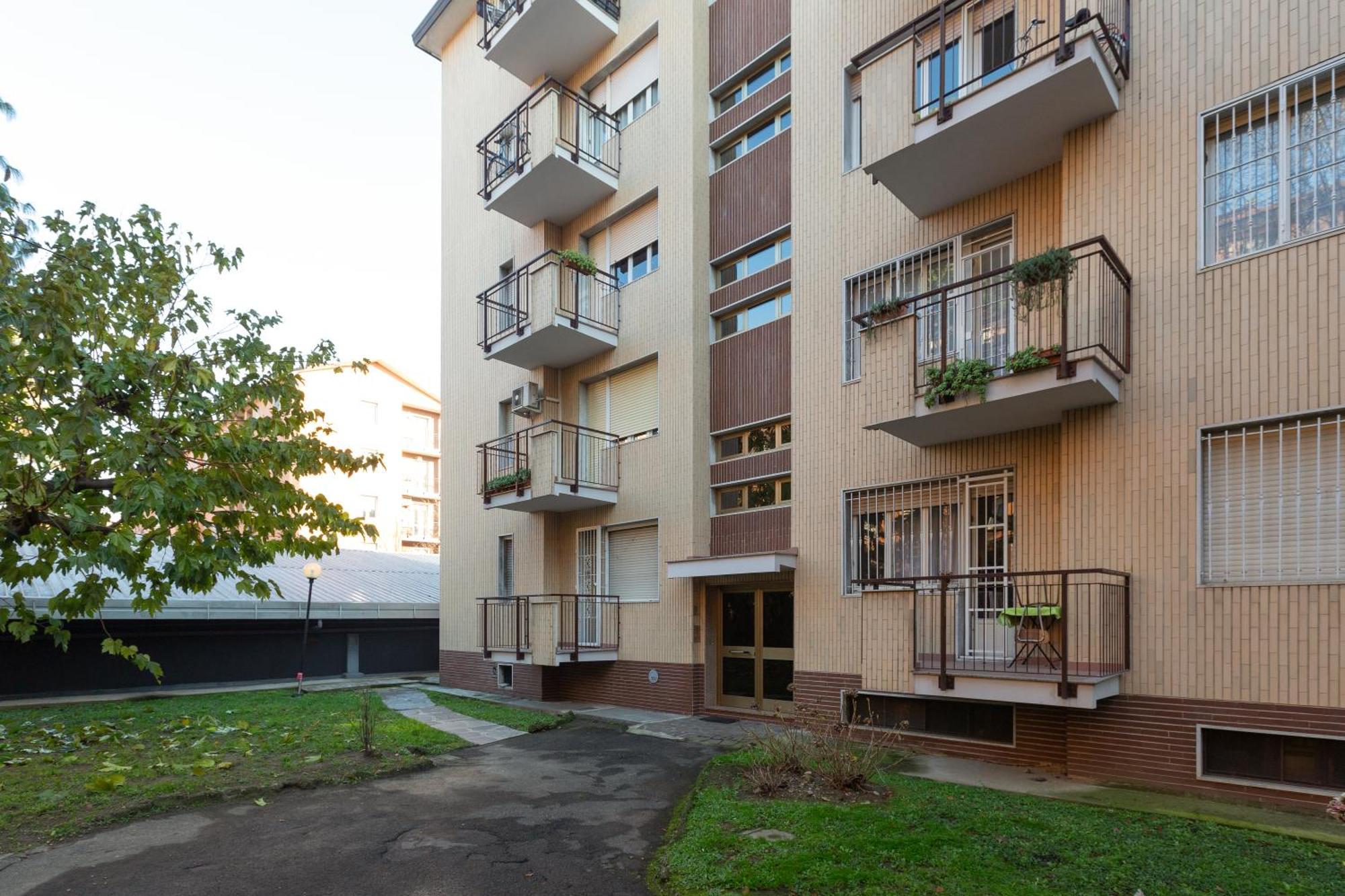 Appartamento Milan-linate With Balcony *