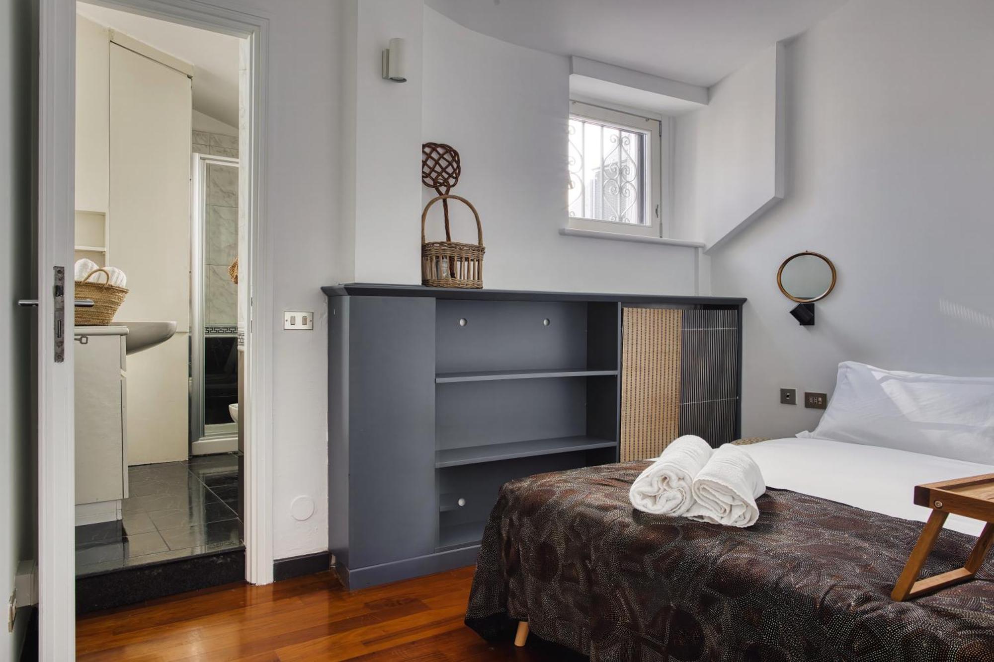Apartment The Green Oriental; Gem In The Duomo City Center Milan