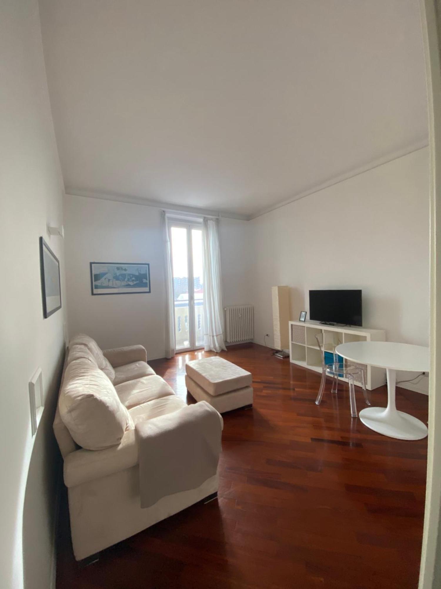 Apartment Luminoso Bocconi Navigli Mailand