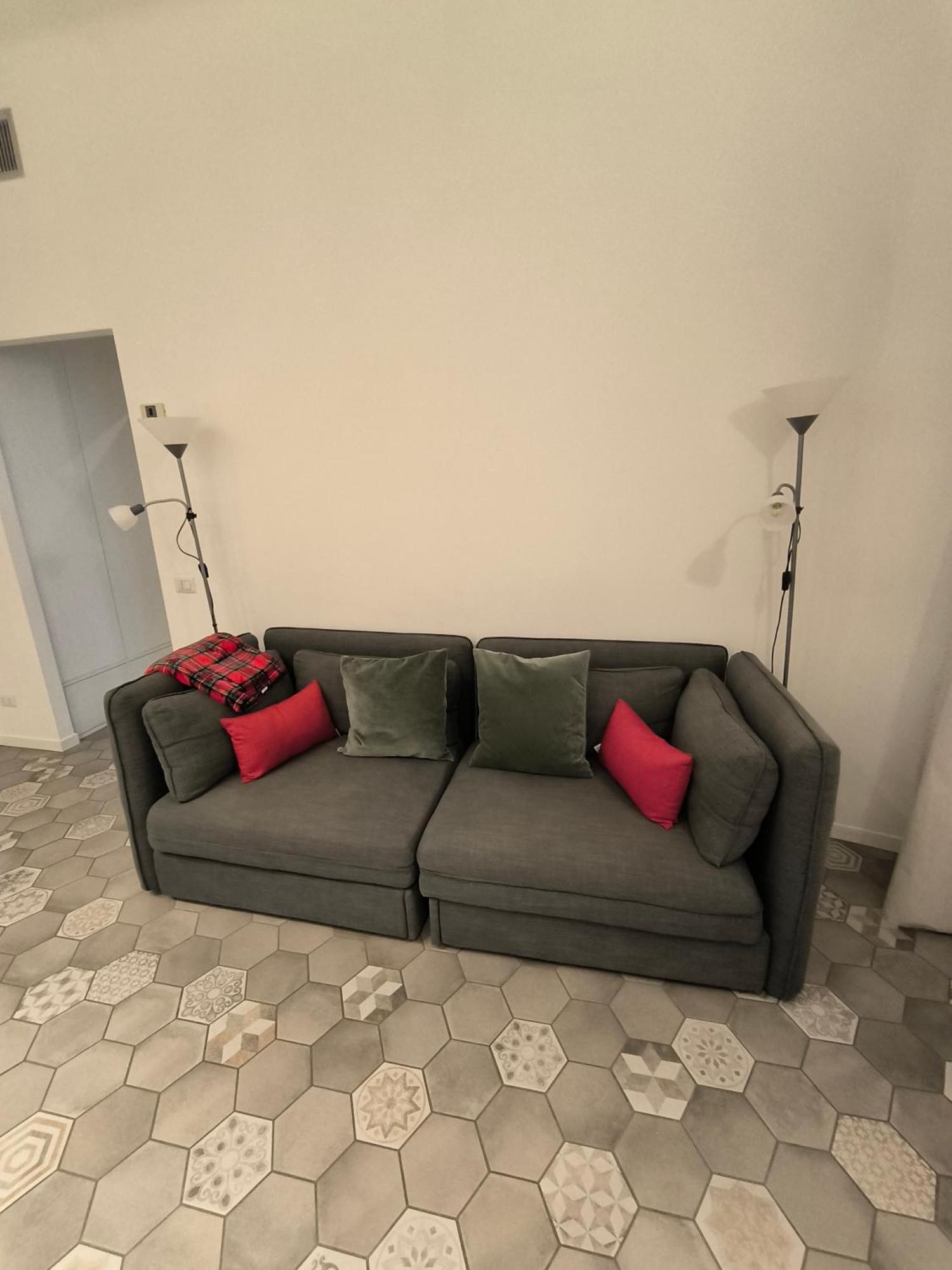 Nella Movida Di Isola-porta Nuova Apartment