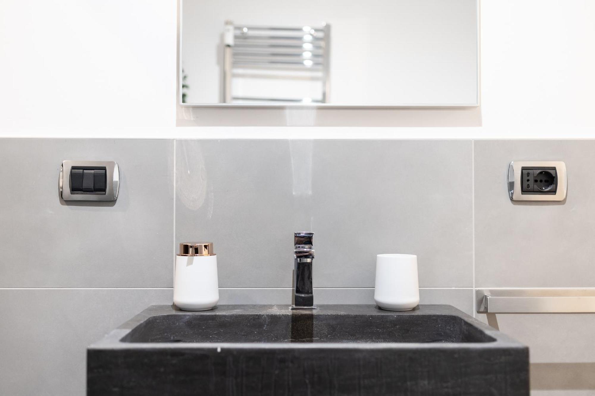 Apartment Suite2- Vicino Metro, Citylife, Stadio San Siro E Fiera Milan