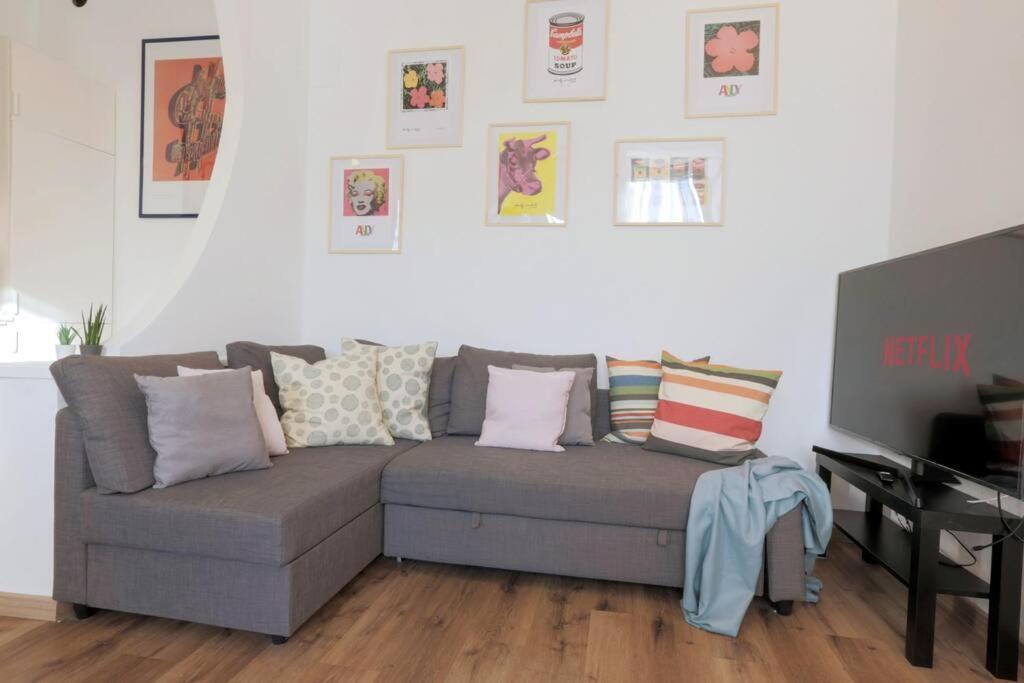 *navigli Art Attic*designarea Milan-wifi-netflix *