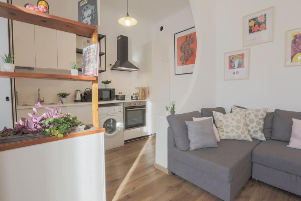 *navigli Art Attic*designarea Milan-wifi-netflix * Mailand