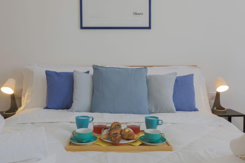 Apartment *navigli Art Attic*designarea Milan-wifi-netflix Mailand