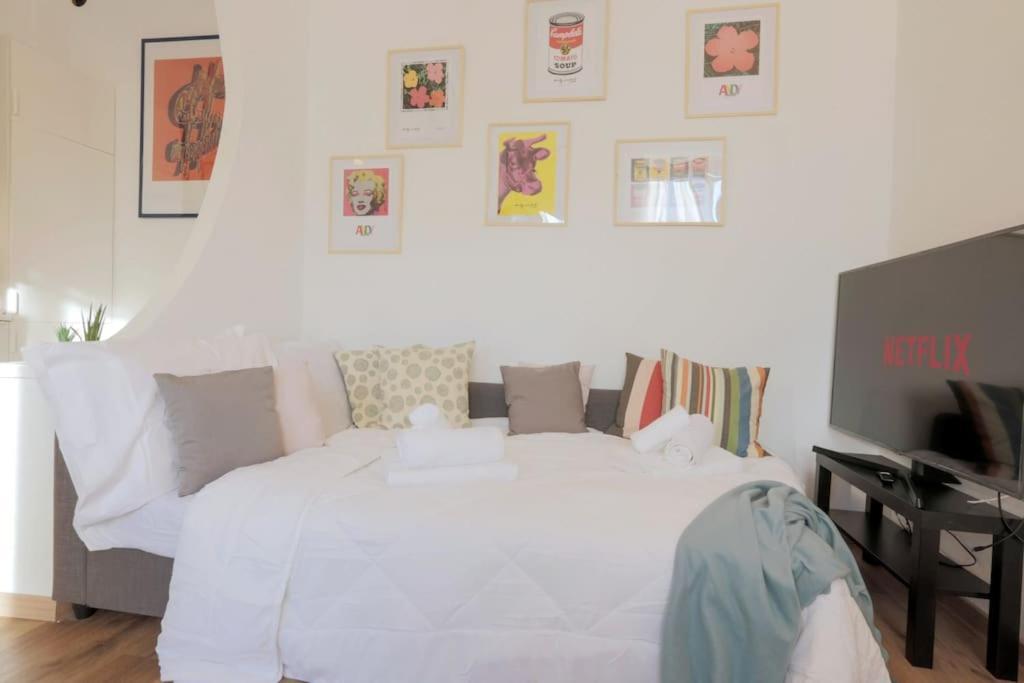 *navigli Art Attic*designarea Milan-wifi-netflix Mailand