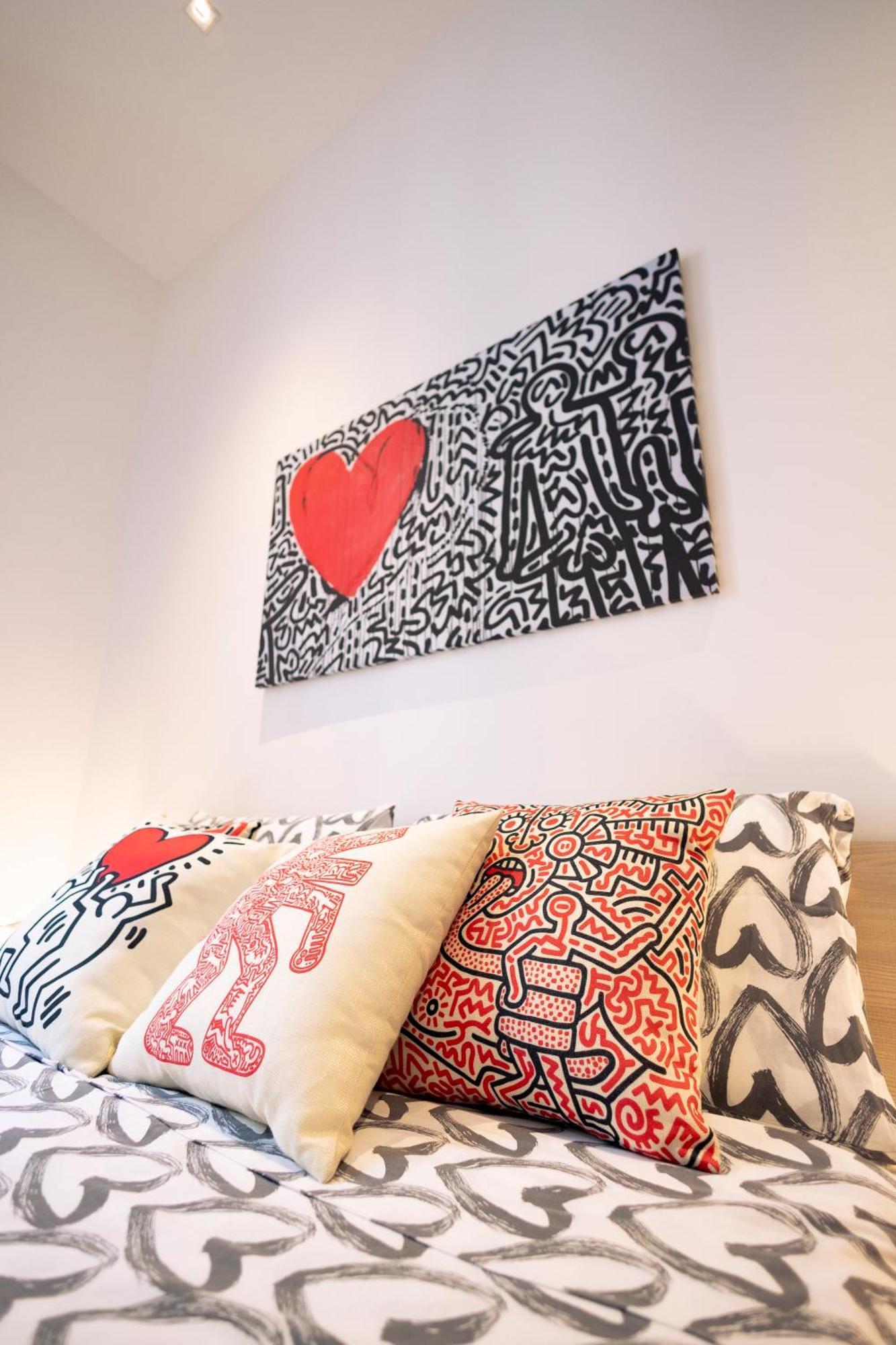The Keith Haring - Private Bedroom Guest house