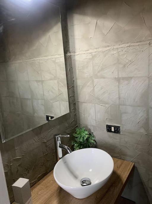 Apartment Besana Rent House