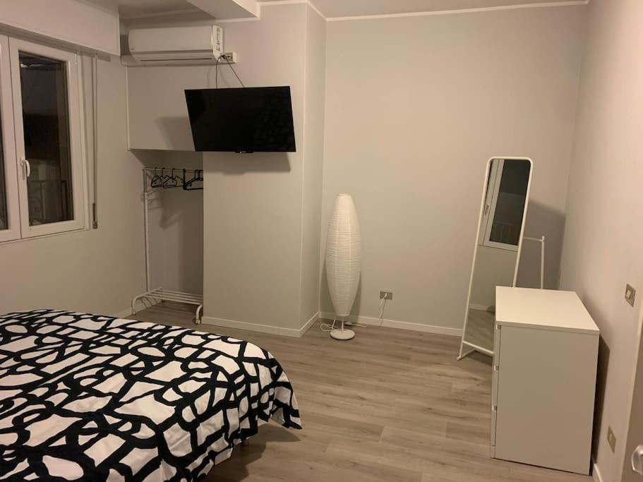 Apartment Besana Rent House *
