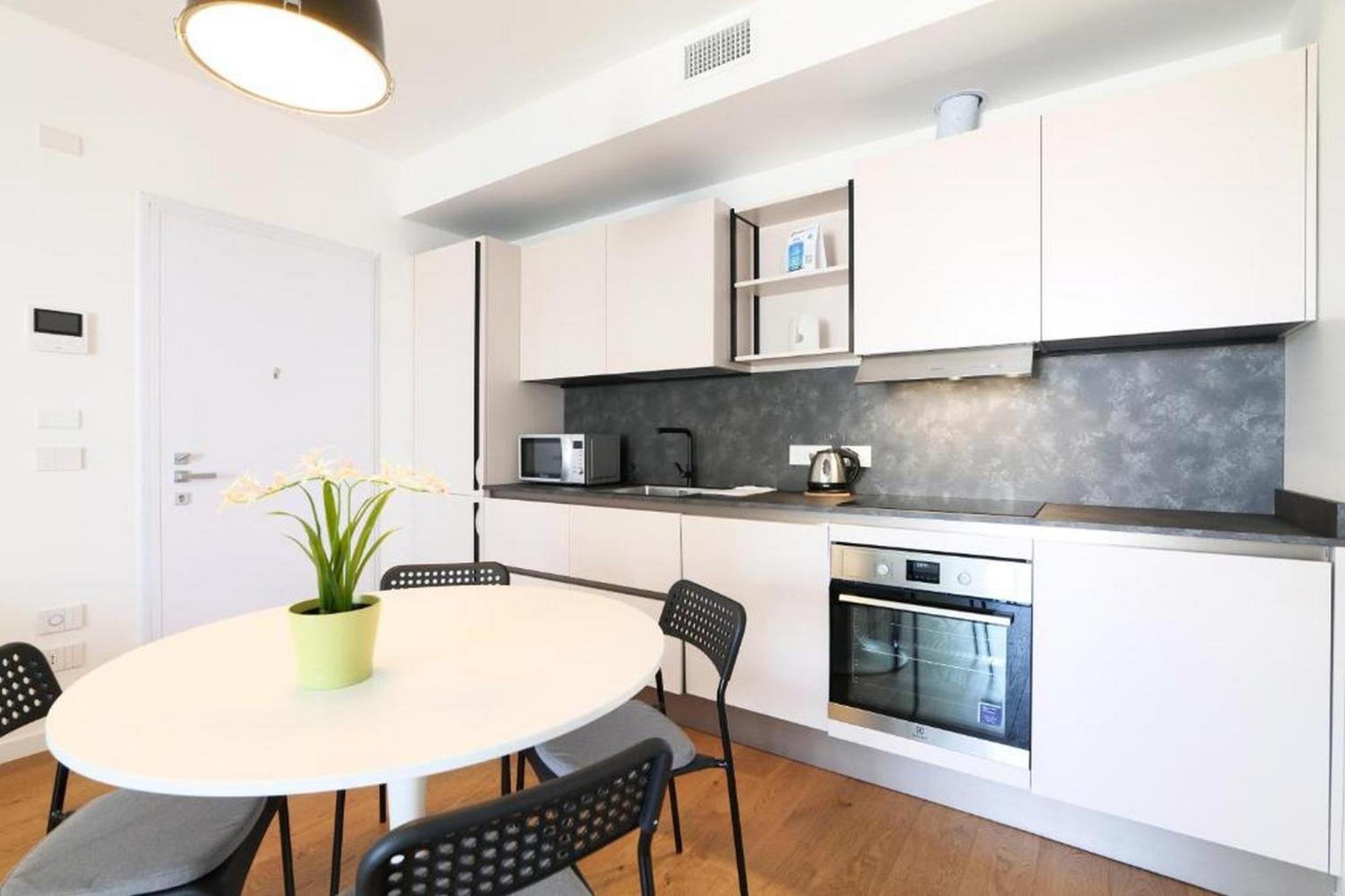 Lovely Terrace - Porta Romana District Appartement *