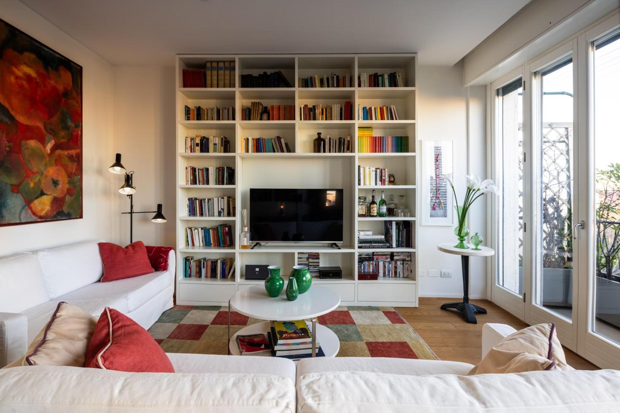 Life View With Terrace R&r Apartment