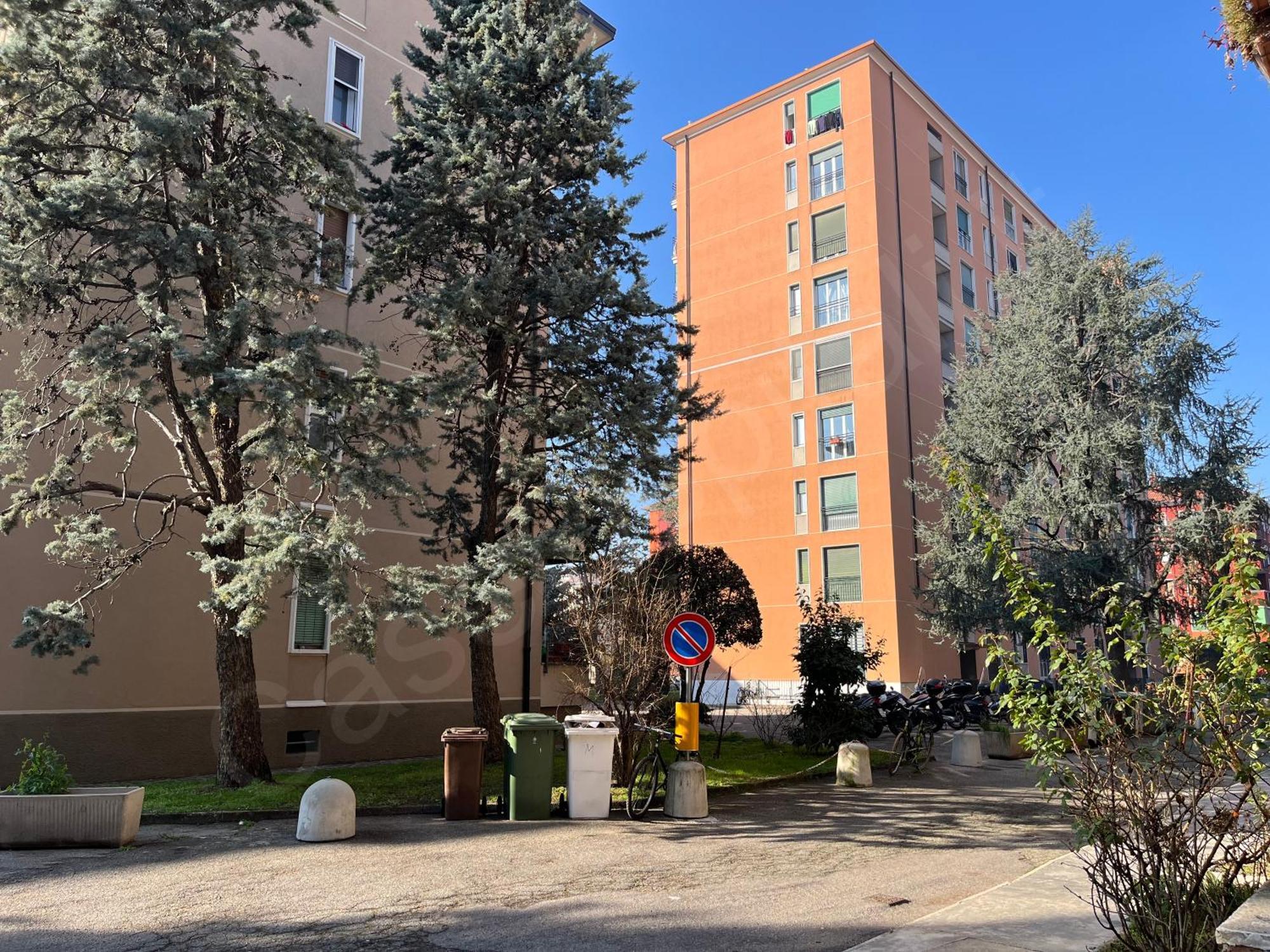 Caseospitali - Alice's House, Funzionale Trilocale Con Arredi Moderni Apartment *