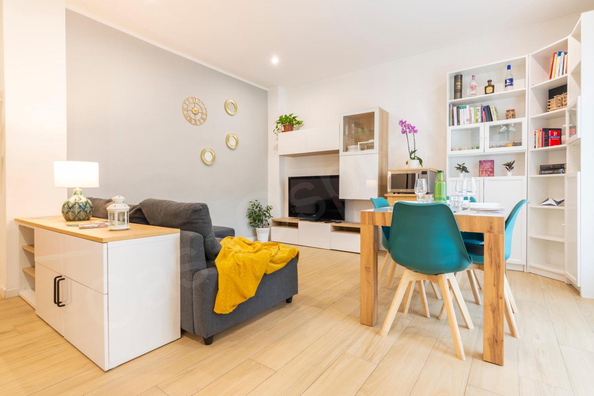 Caseospitali - Alice's House, Funzionale Trilocale Con Arredi Moderni Apartment