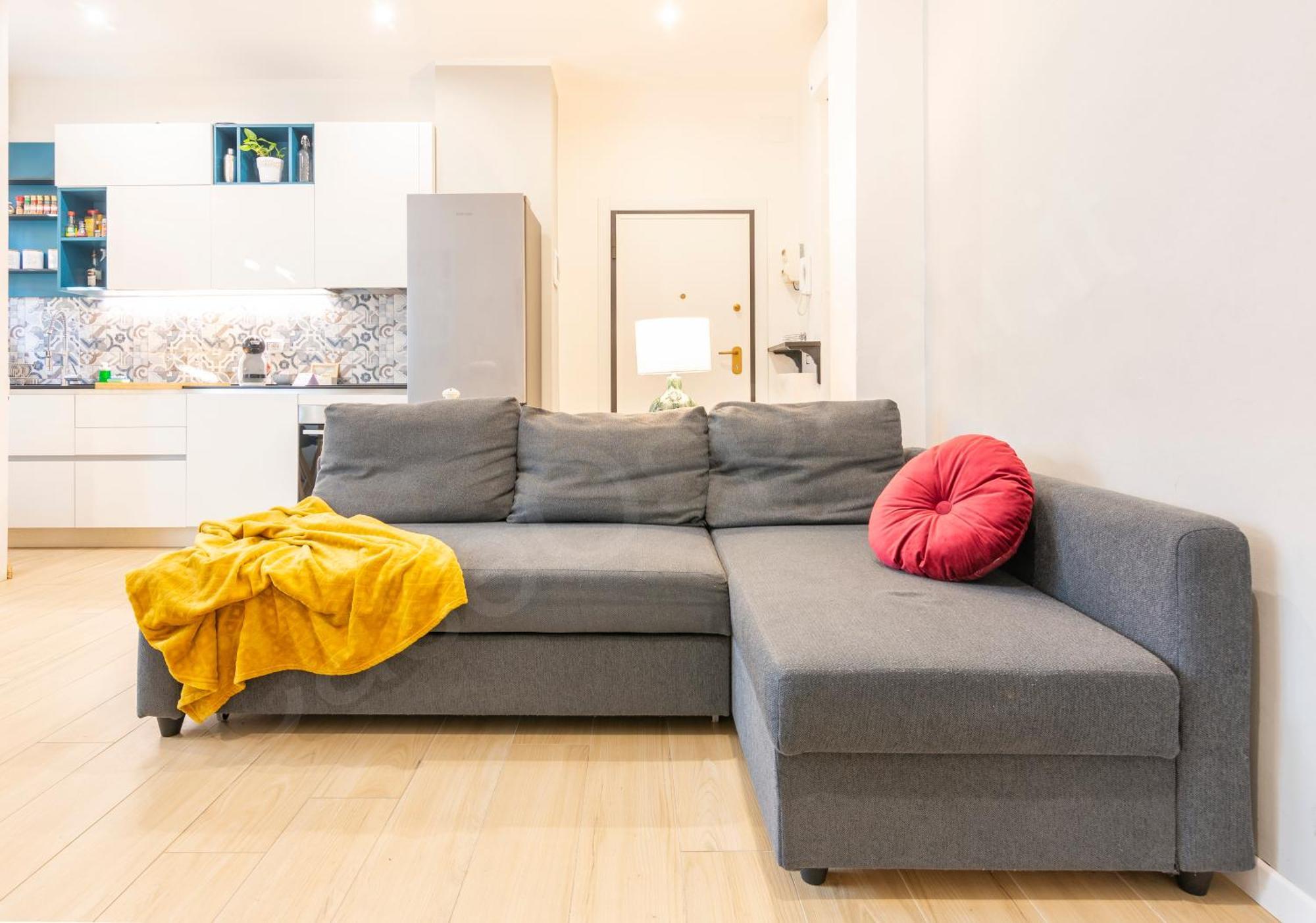 Apartment Caseospitali - Alice's House, Funzionale Trilocale Con Arredi Moderni