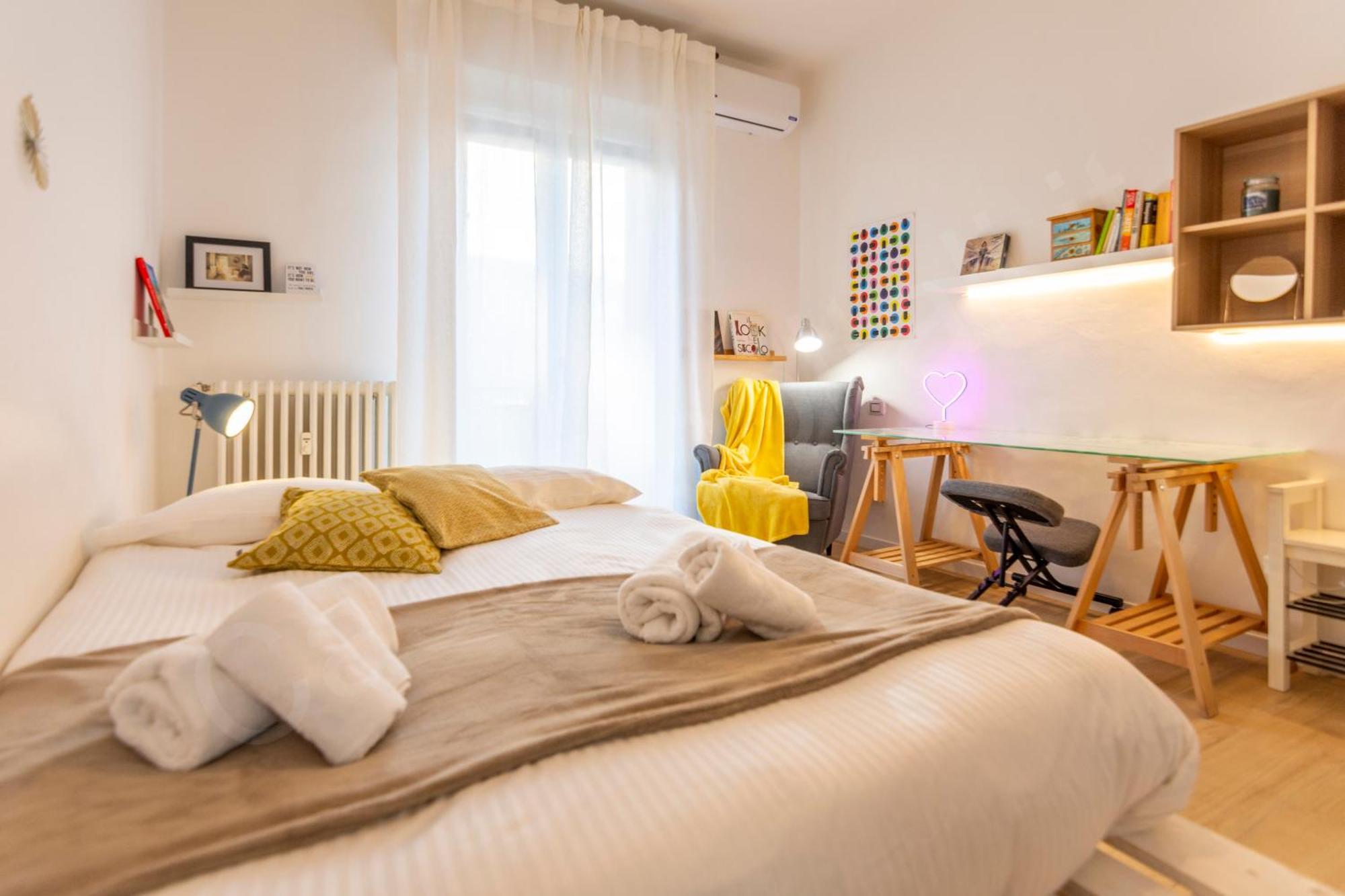 Caseospitali - Alice's House, Funzionale Trilocale Con Arredi Moderni Milan