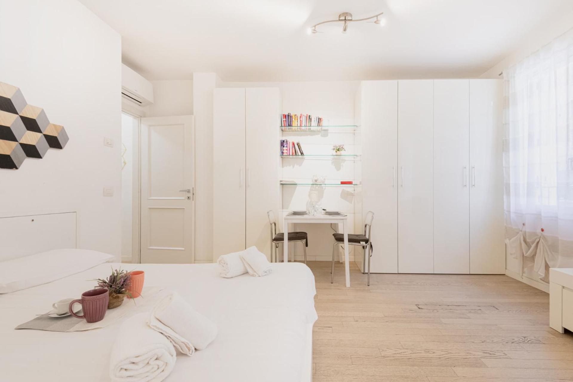 Lejlighed Easylife - Comfort Ed Eleganza Sui Navigli *