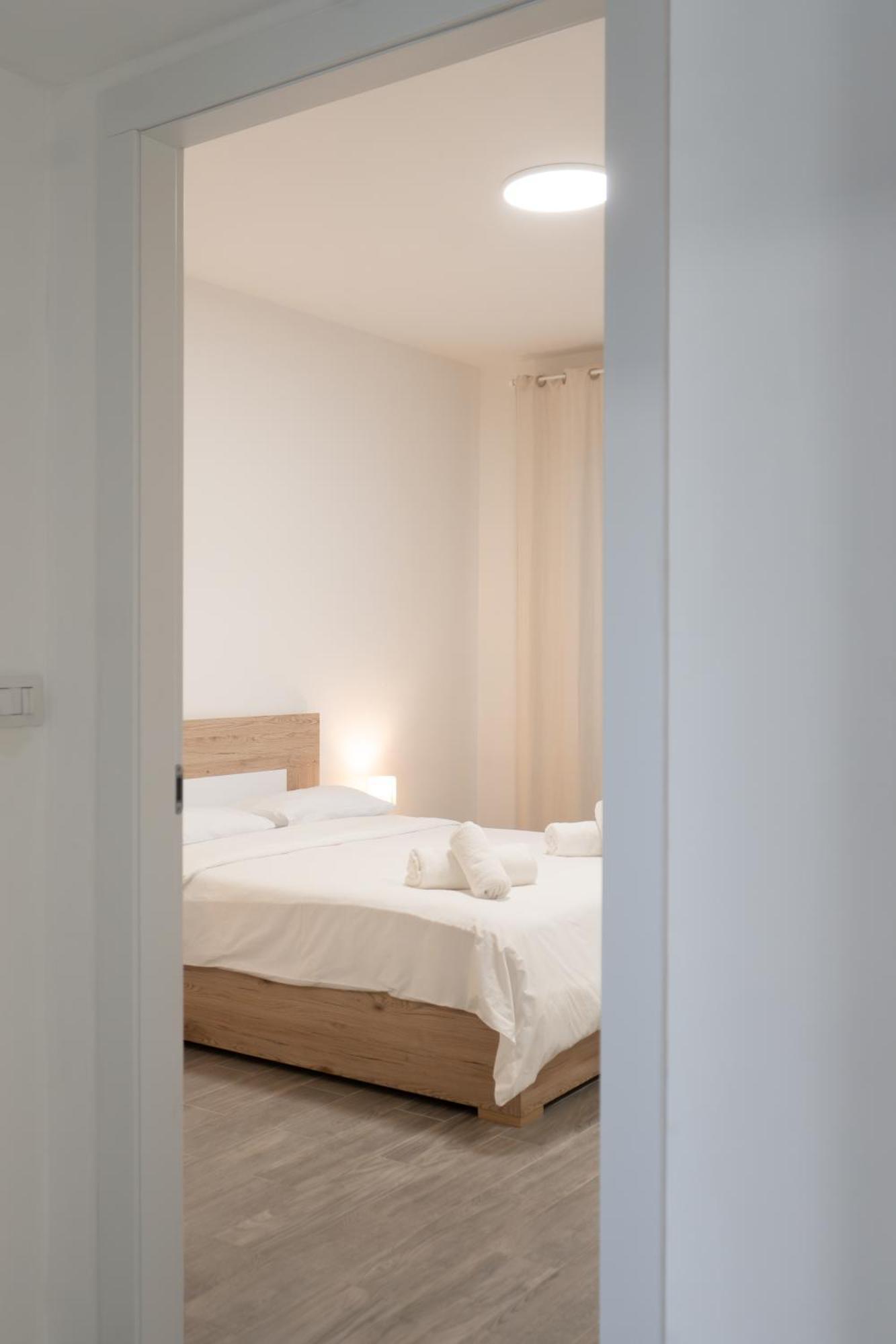 10min Rhofiera & Sansiro - 5min Metro - Ac - Freeparking * Milaan