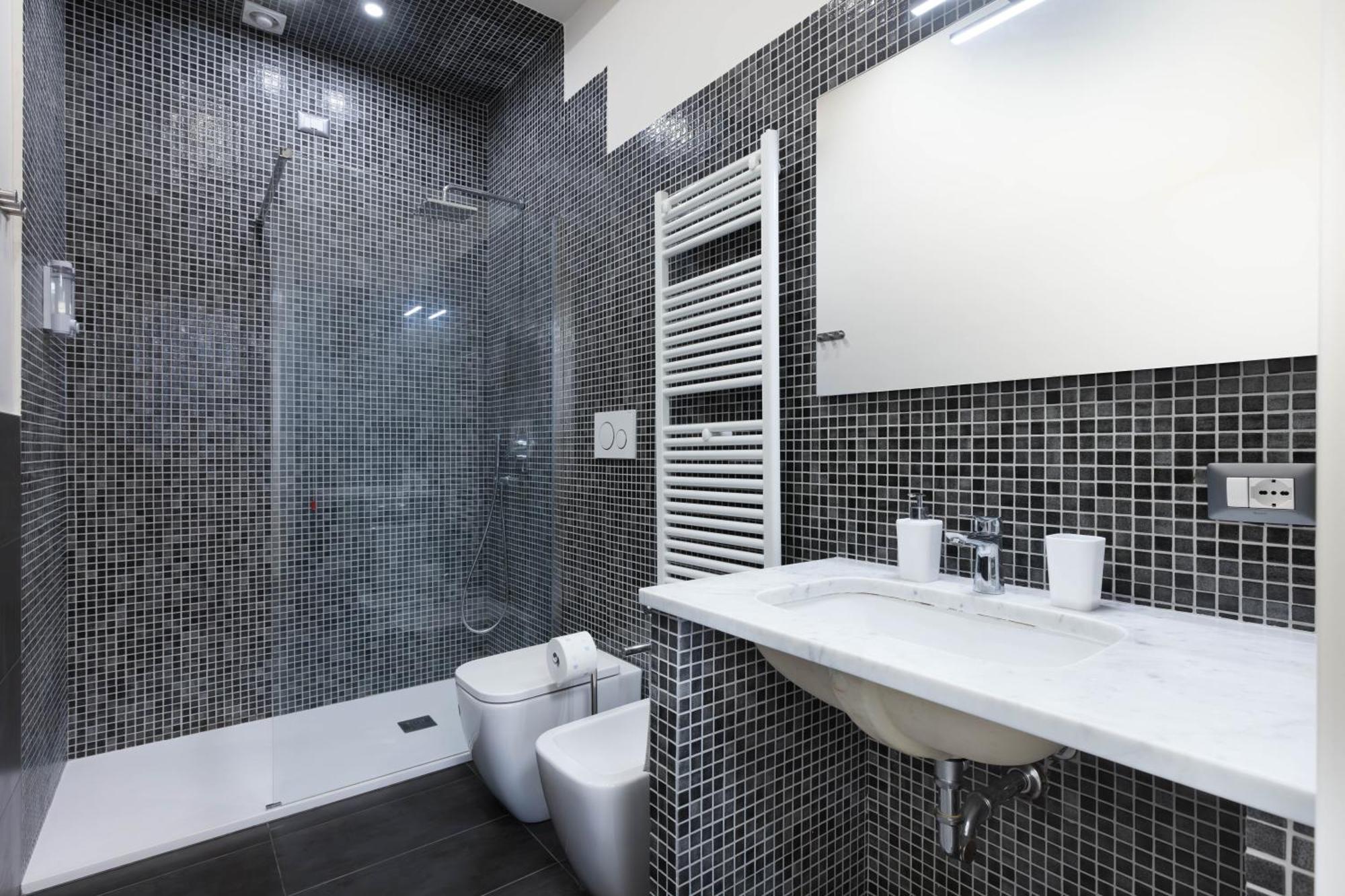 Navigli - Uni Bocconi Elegant Suite, Wi-fi, Tram * Milaan