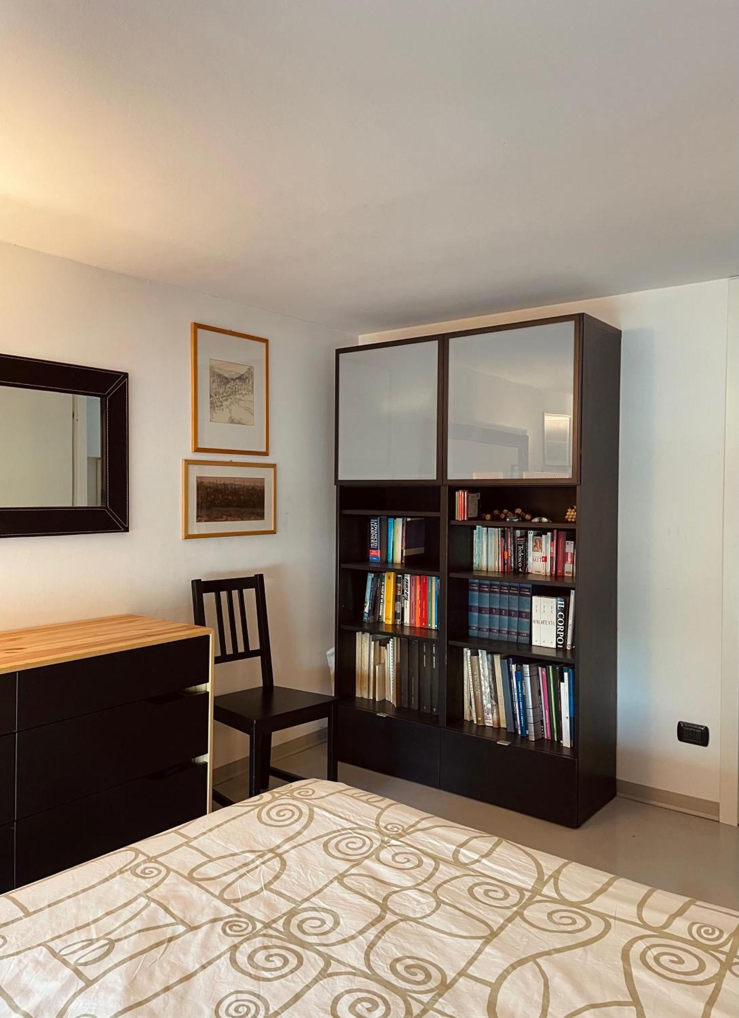 Appartamento Ampio Loft Su Due Livelli Con Giardino *