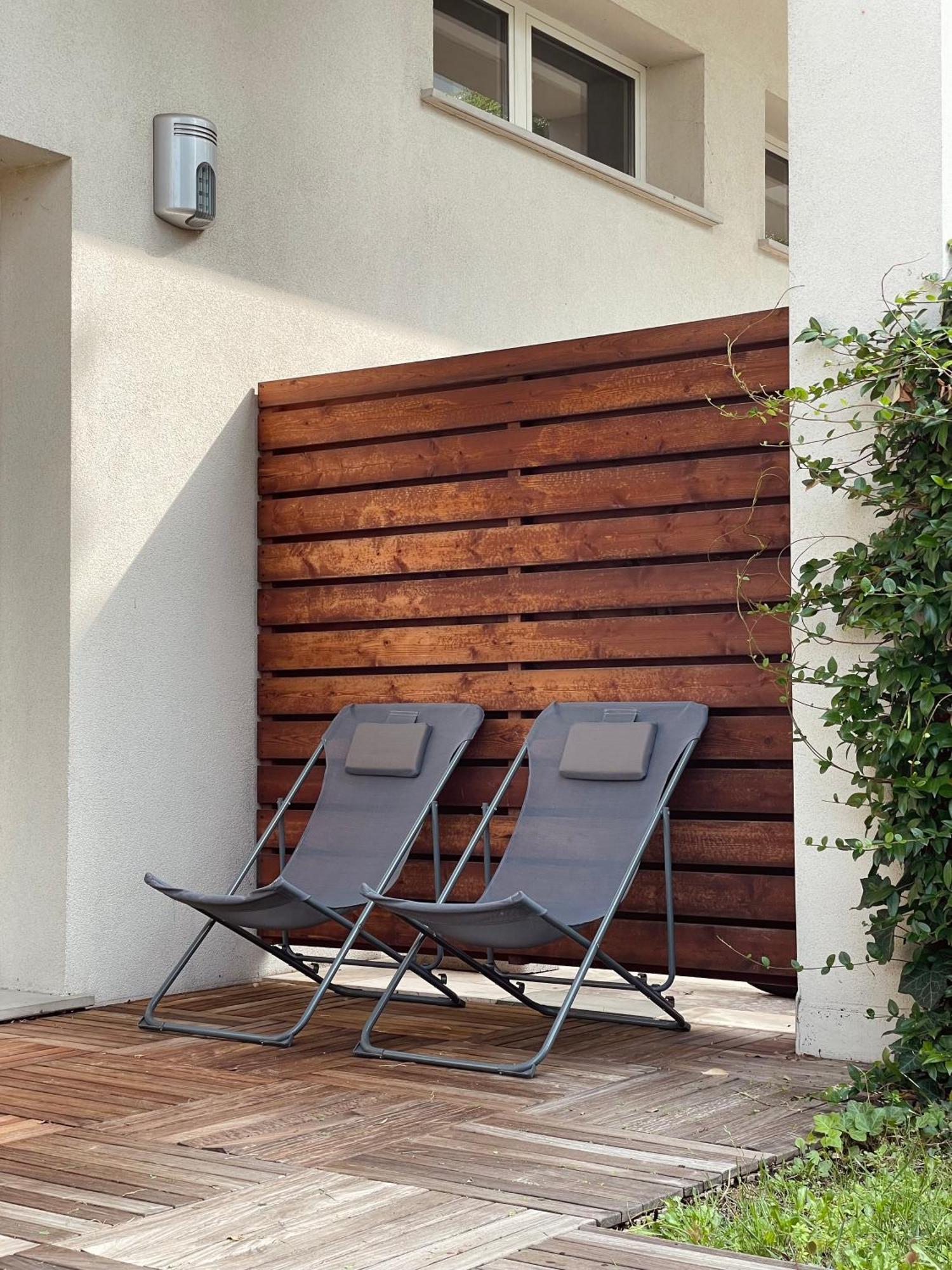 Appartamento Ampio Loft Su Due Livelli Con Giardino *