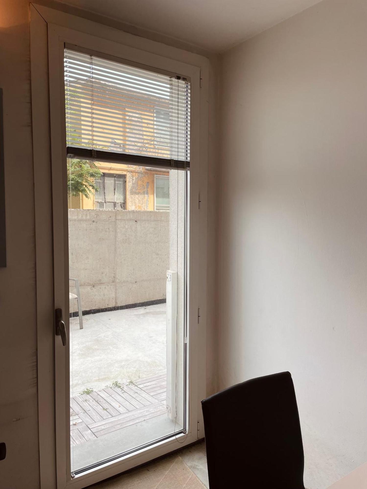Appartamento Ampio Loft Su Due Livelli Con Giardino