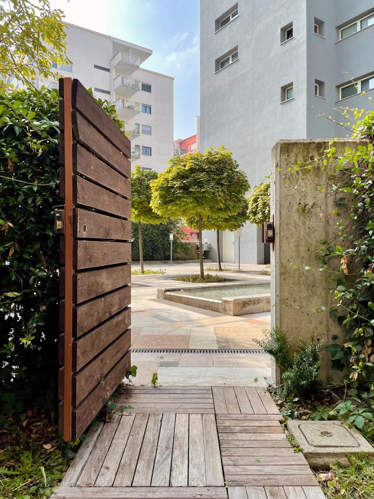 Ampio Loft Su Due Livelli Con Giardino Appartamento *