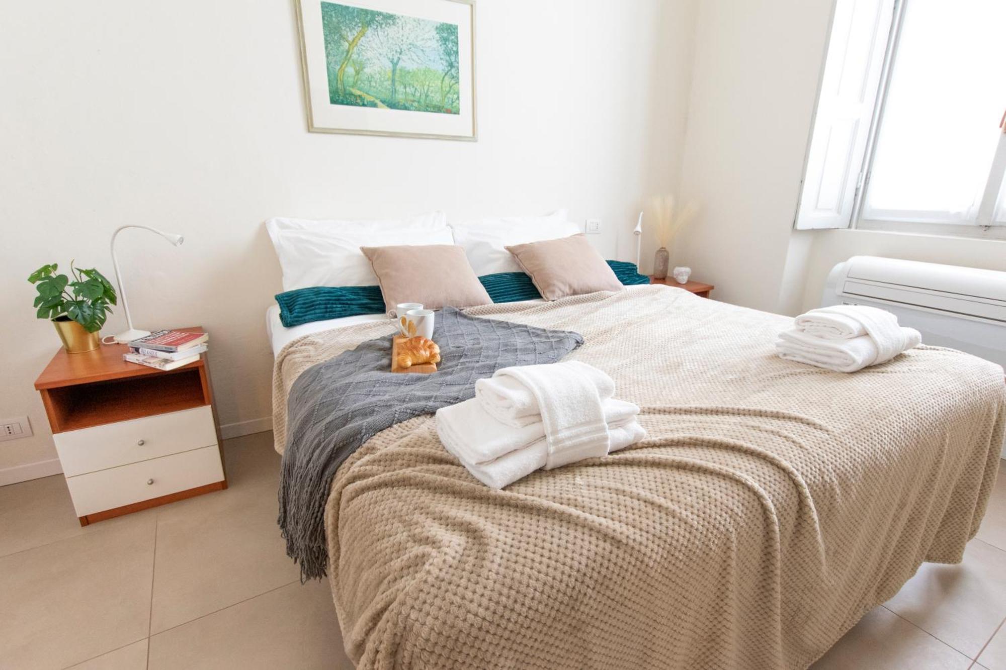 Apartment Luxury Near Duomo Italia 38 *