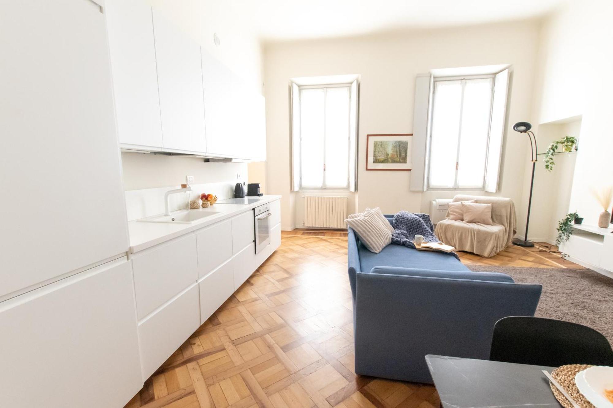Apartment Luxury Near Duomo Italia 38 Milan