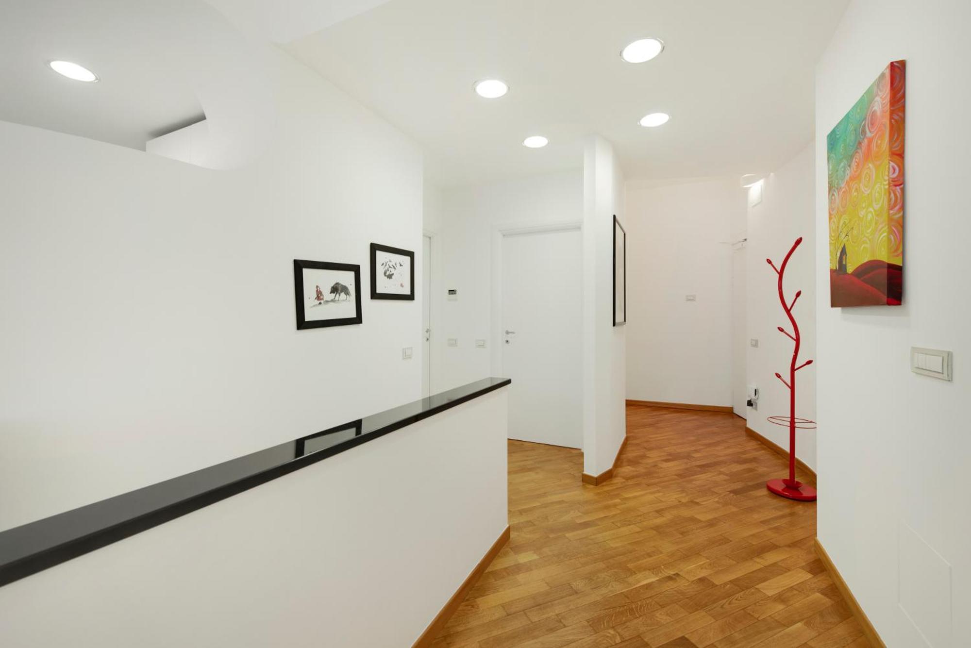 Garage Privato Gratuito - 600 Metri Duomo Appartement Milaan