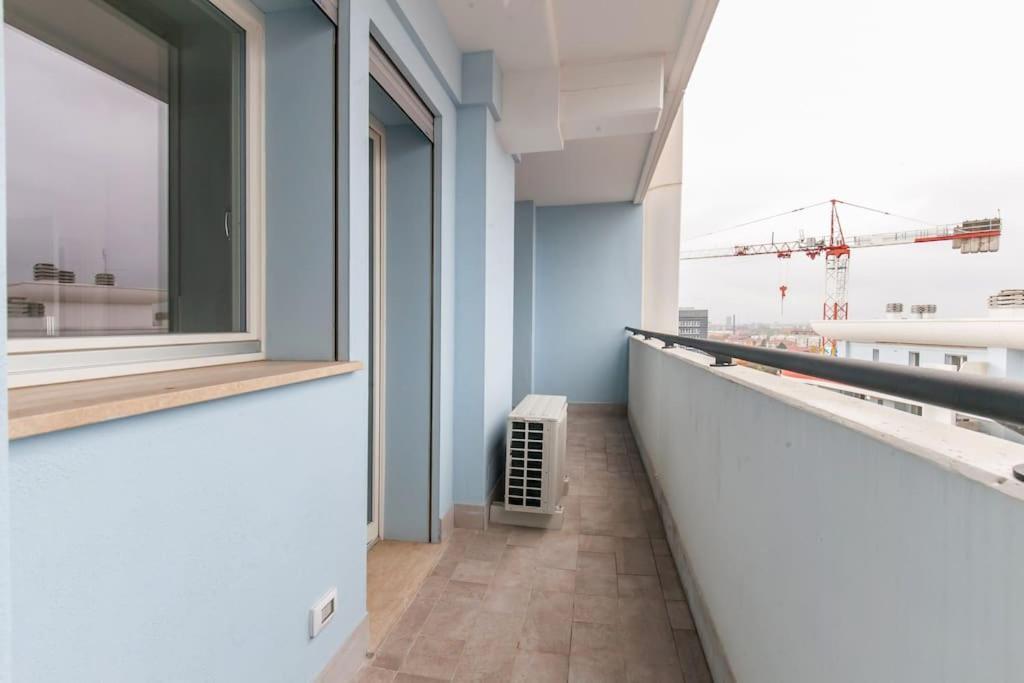 Appartement 12th Floor Diamond Tower - 72 *