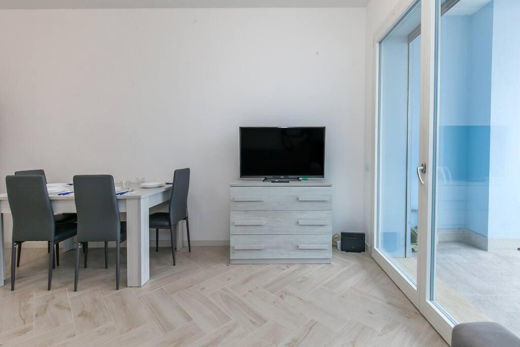 12th Floor Diamond Tower - 72 Appartement Milaan