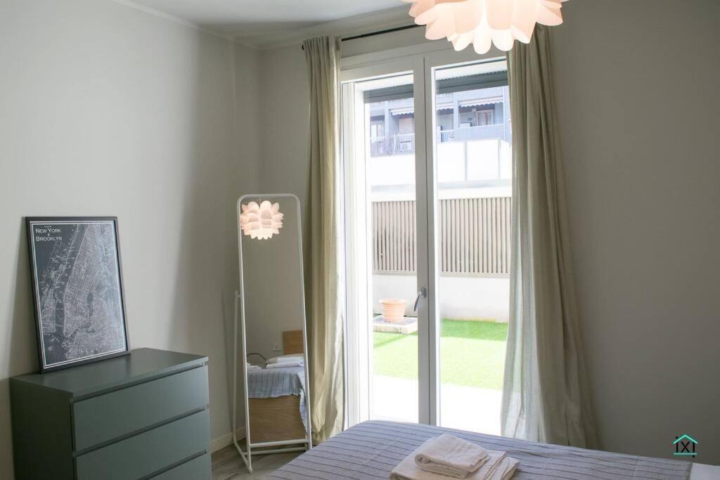 Luxury With Garden - Ixihome *