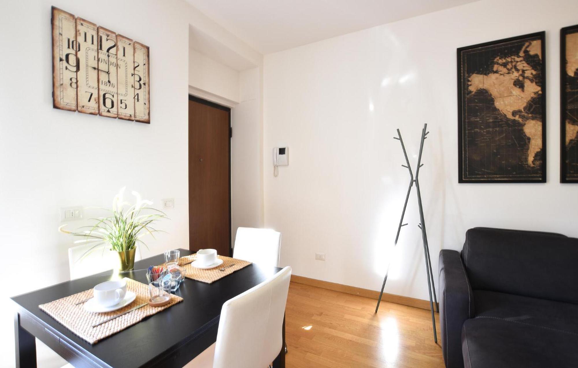 Stunning In With Kitchen Appartement *