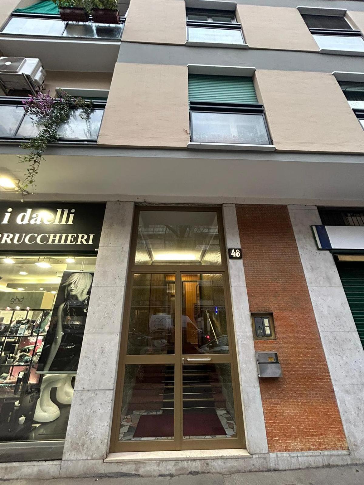 Kibilu - Via Lomellina Mm Argonne - Linate Airport Appartement *
