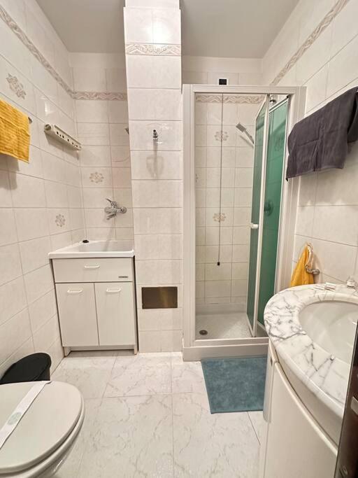 Apartment Jacuzzi-idrotherapy Duomo 5 Min Qcterme 100m Mailand